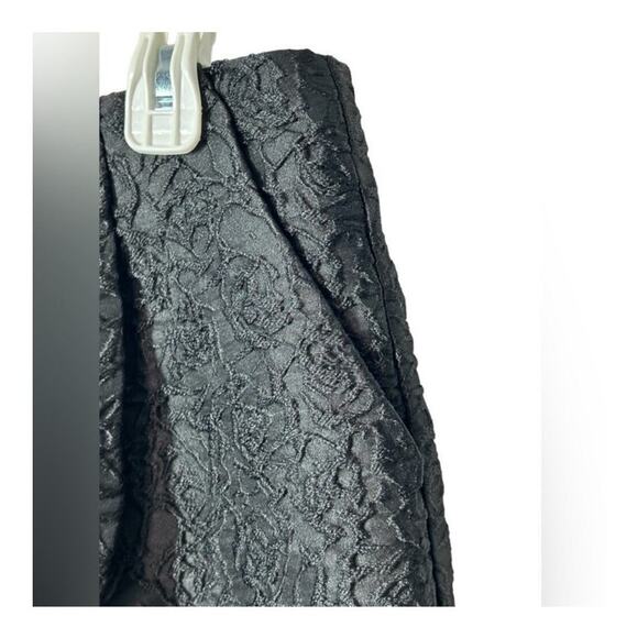 FRNCH Lucy Paris Black Embroidered Pleated Mini Skirt NWT Size Medium - Picture 3 of 13